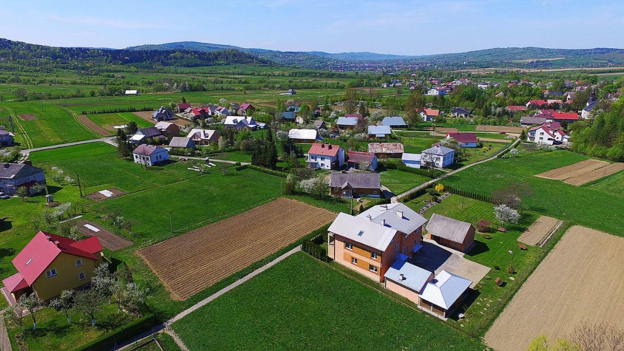 דוקלה Agroturystyka U Podnoza Gory Cergowej מראה חיצוני תמונה